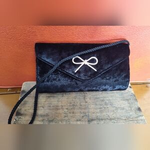 Jessica McClintock Black Velvet Evening Bag With Bling